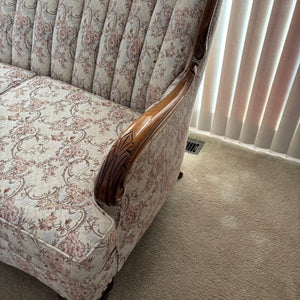 Vintage Sofa with Solid Wood Frame and Tufted Fabric Back - M300