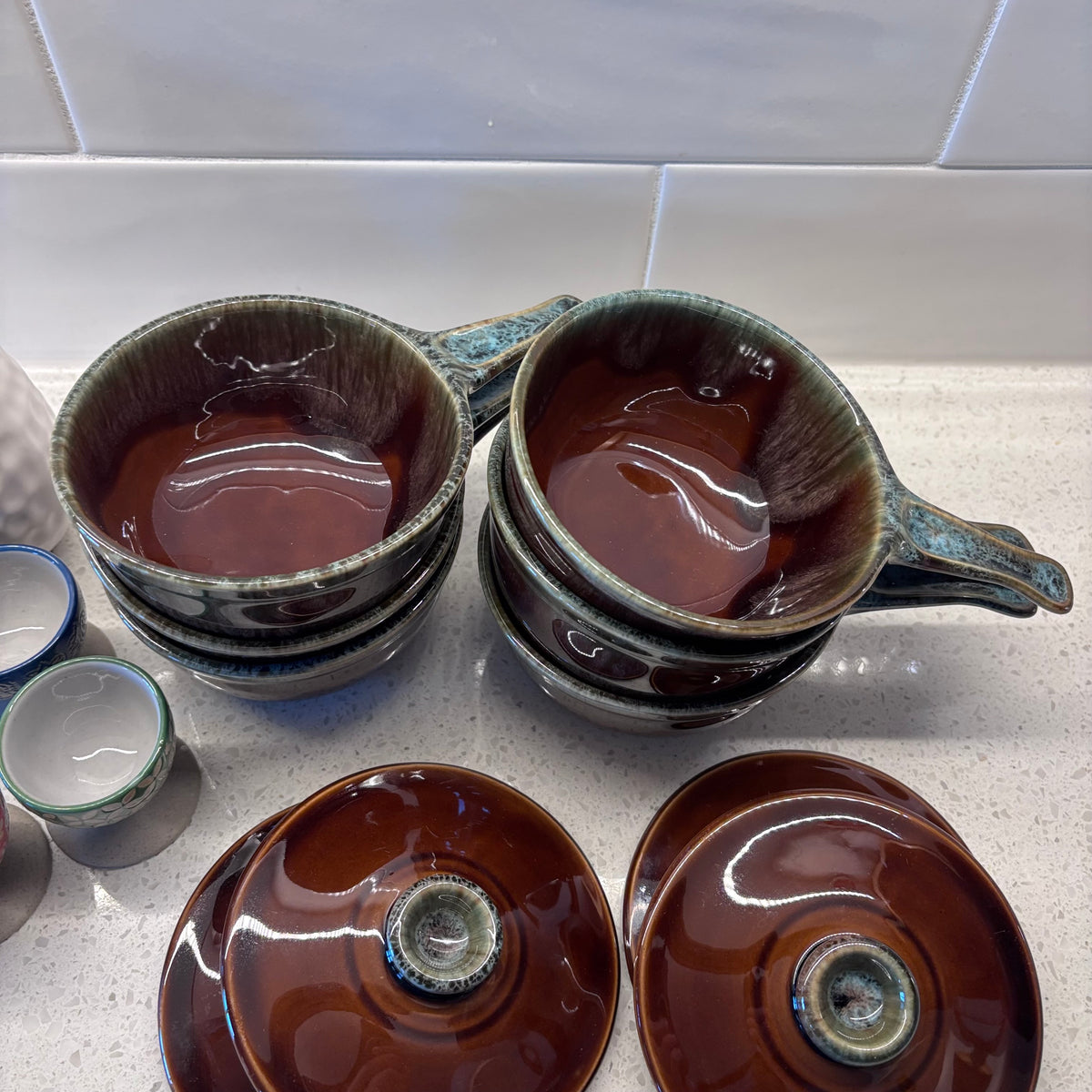 X258 Vintage and more stoneware grouping