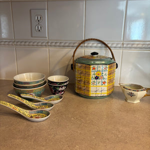 Vintage Porcelain Grouping - C432