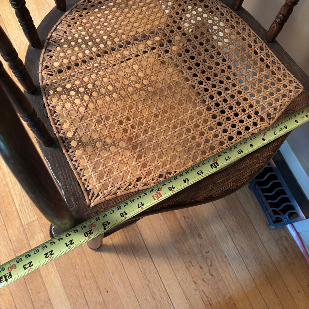 E122 & 331 2 Vintage accent chairs and solid wood accent table