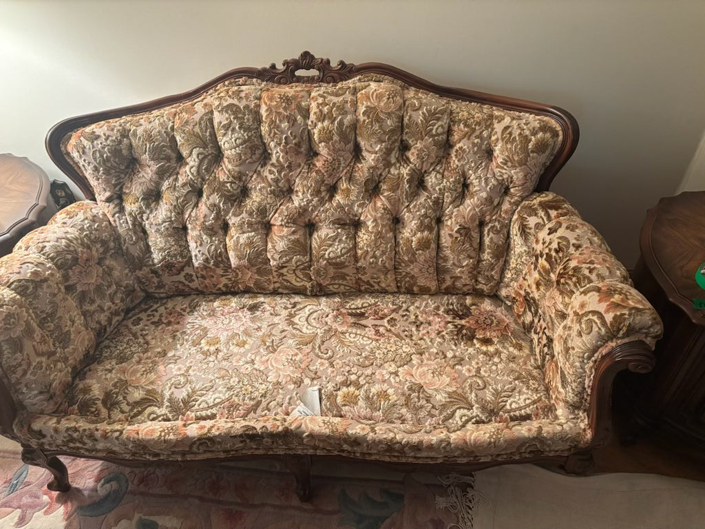 F200C Vintage love seat with solid wood frame and floral fabric
