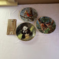 E150 3 Vintage collector plates
