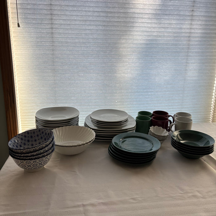 Green and White Dishes Grouping - C420