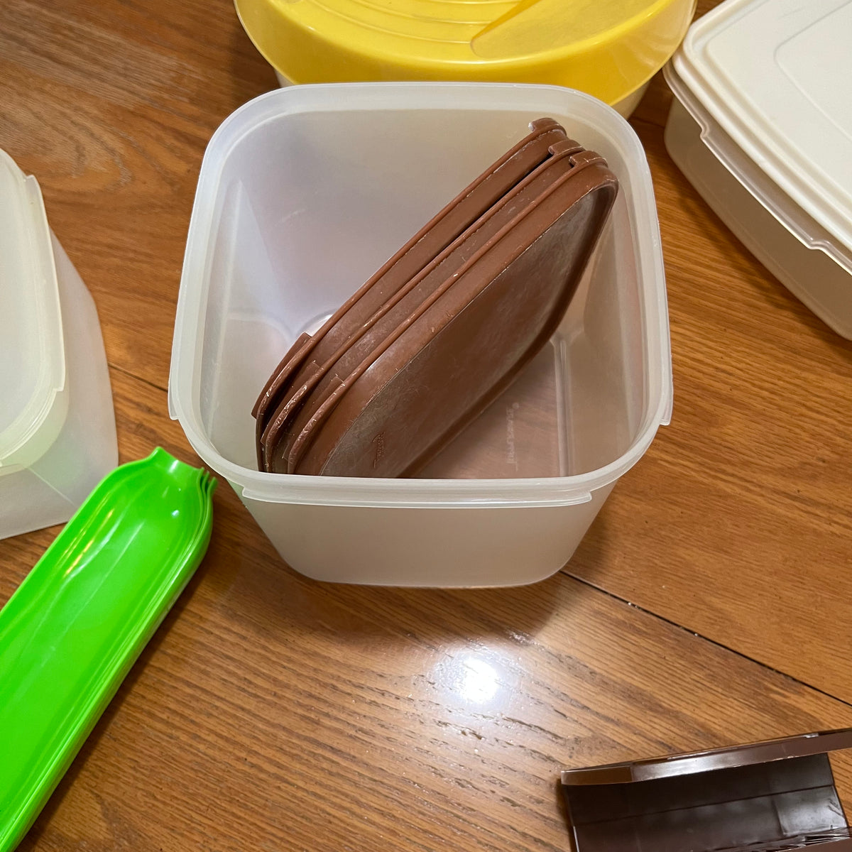 B315 Kitchen grouping (salad spinner and more)