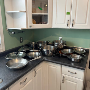 W573A Pots and pans grouping