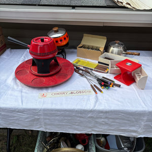 Vintage Kitchen Grouping (Red Fondue and More) - R426