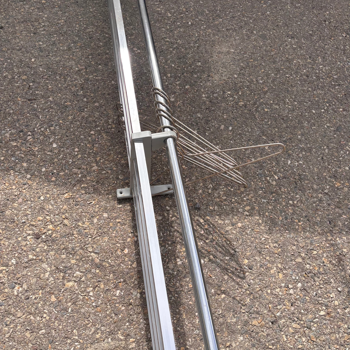 F428 2 6Ft long heavy duty clothing racks
