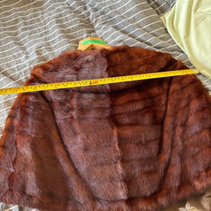 YAEGERS FURS FUR SHAWL (APPROX SIZE LARGE) - P271