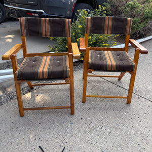 Set of 2 Vintage Solid Wood Folding Patio Chairs - M373