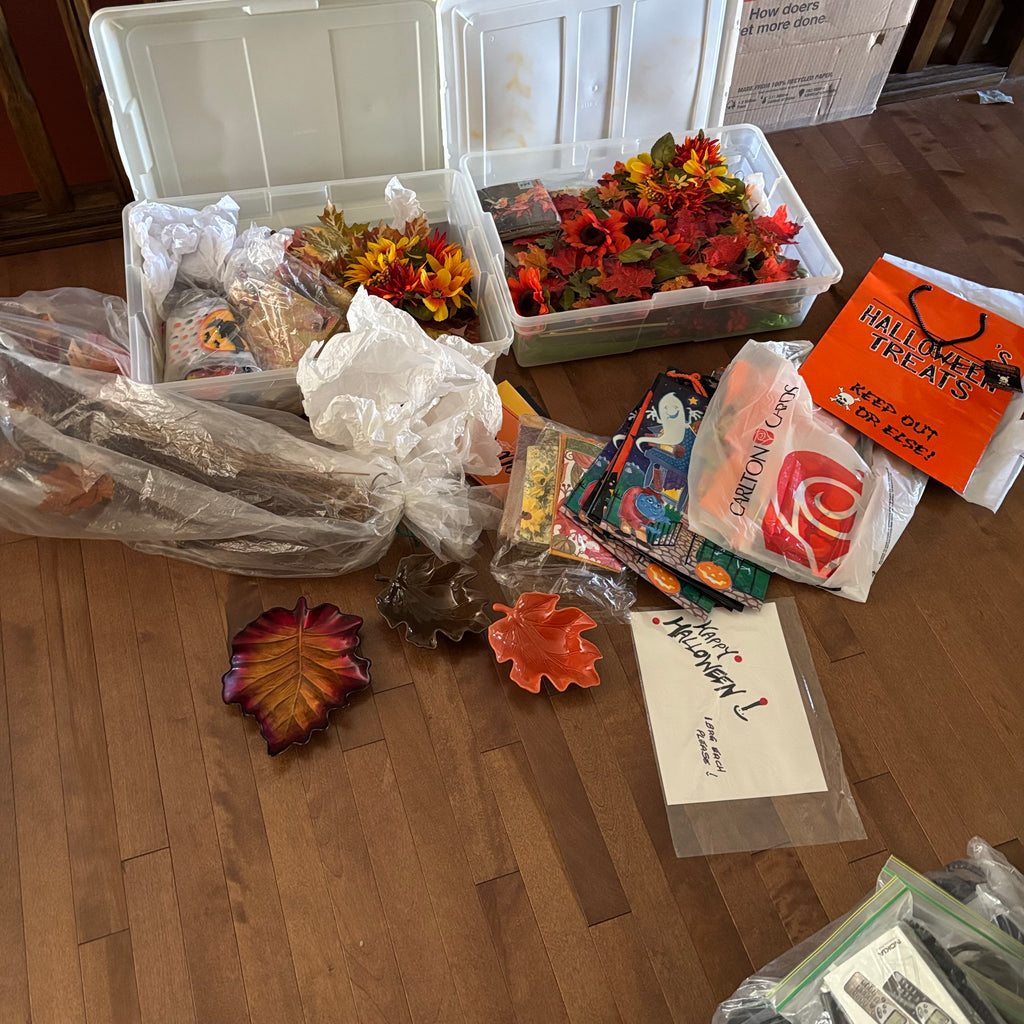 E875 Fall decor grouping