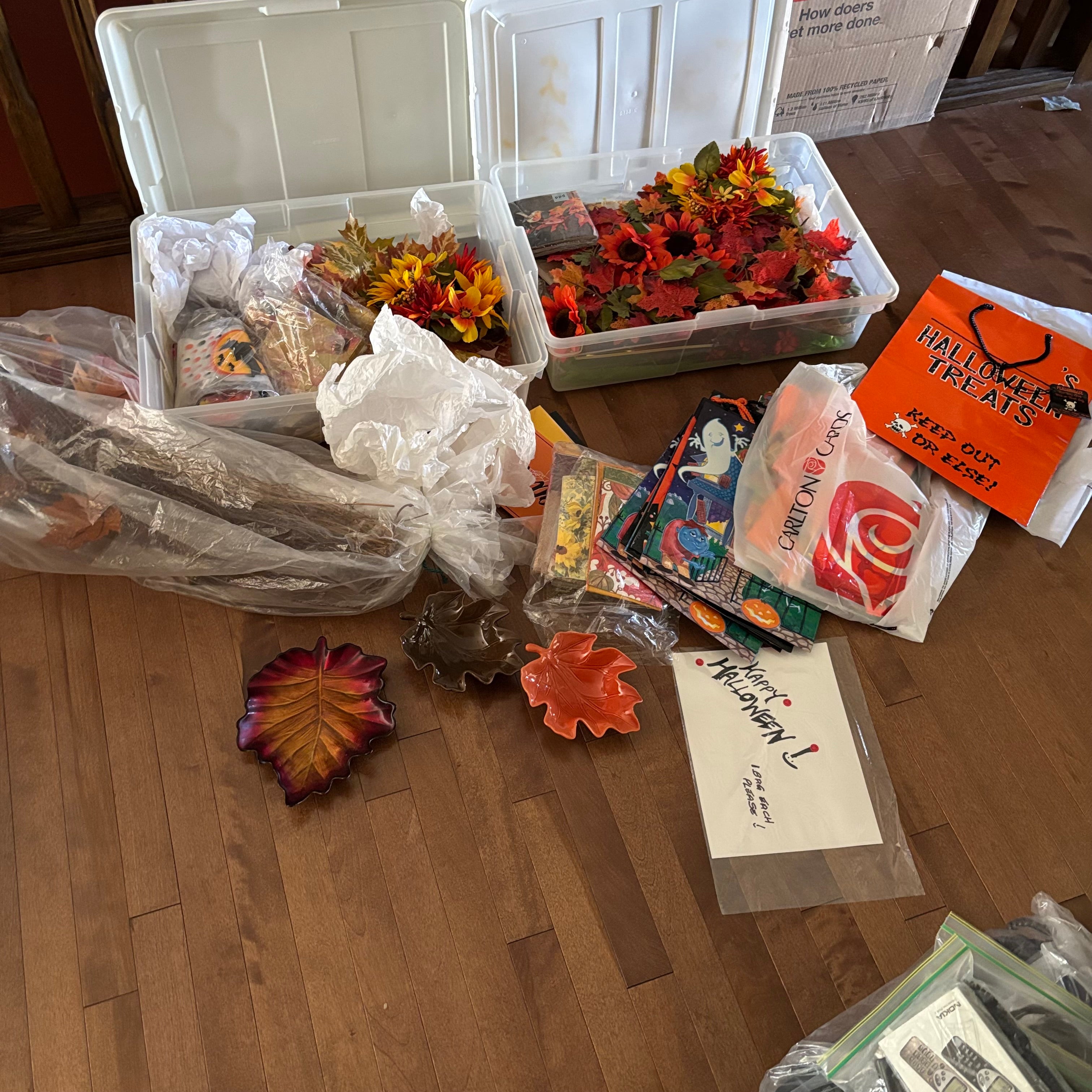 E875 Fall decor grouping