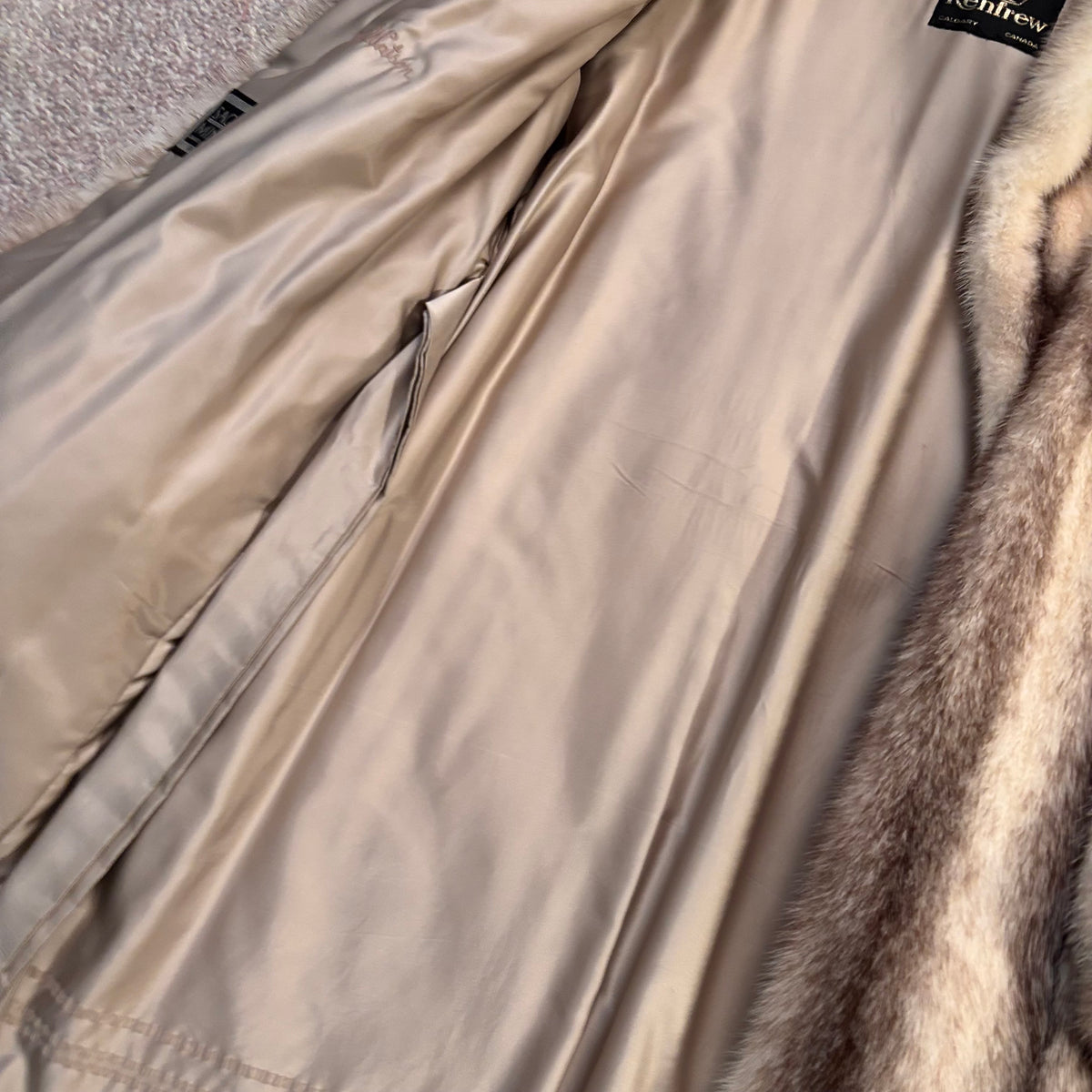K402 2 vintage fur coats and vintage fur shawl