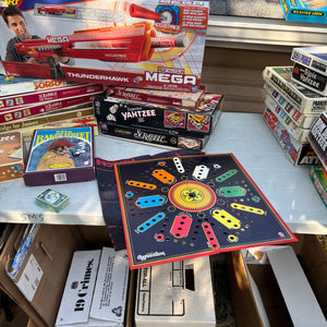 Vintage Games Grouping (Yahtzee and More) - R307