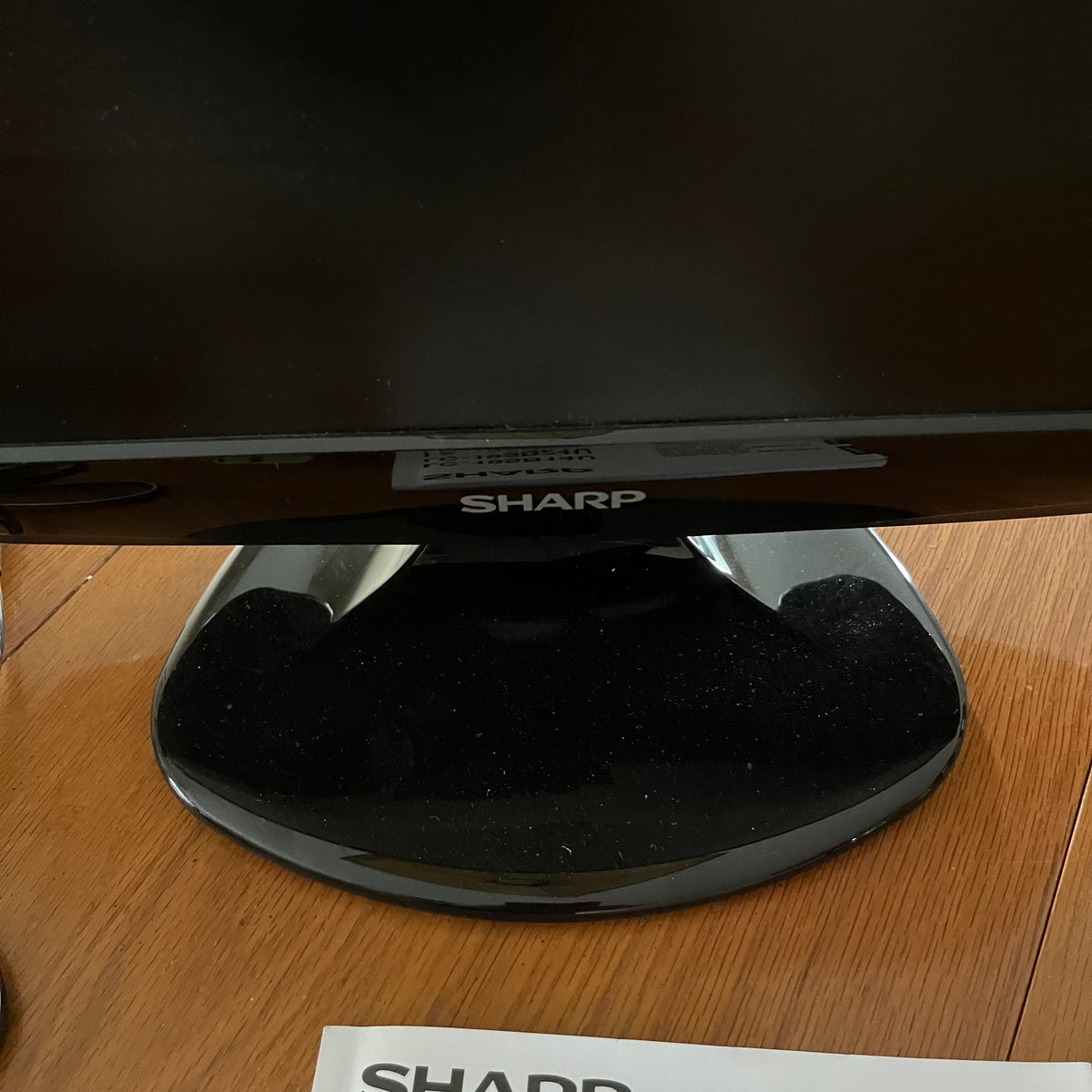 B340 19” Sharp TV