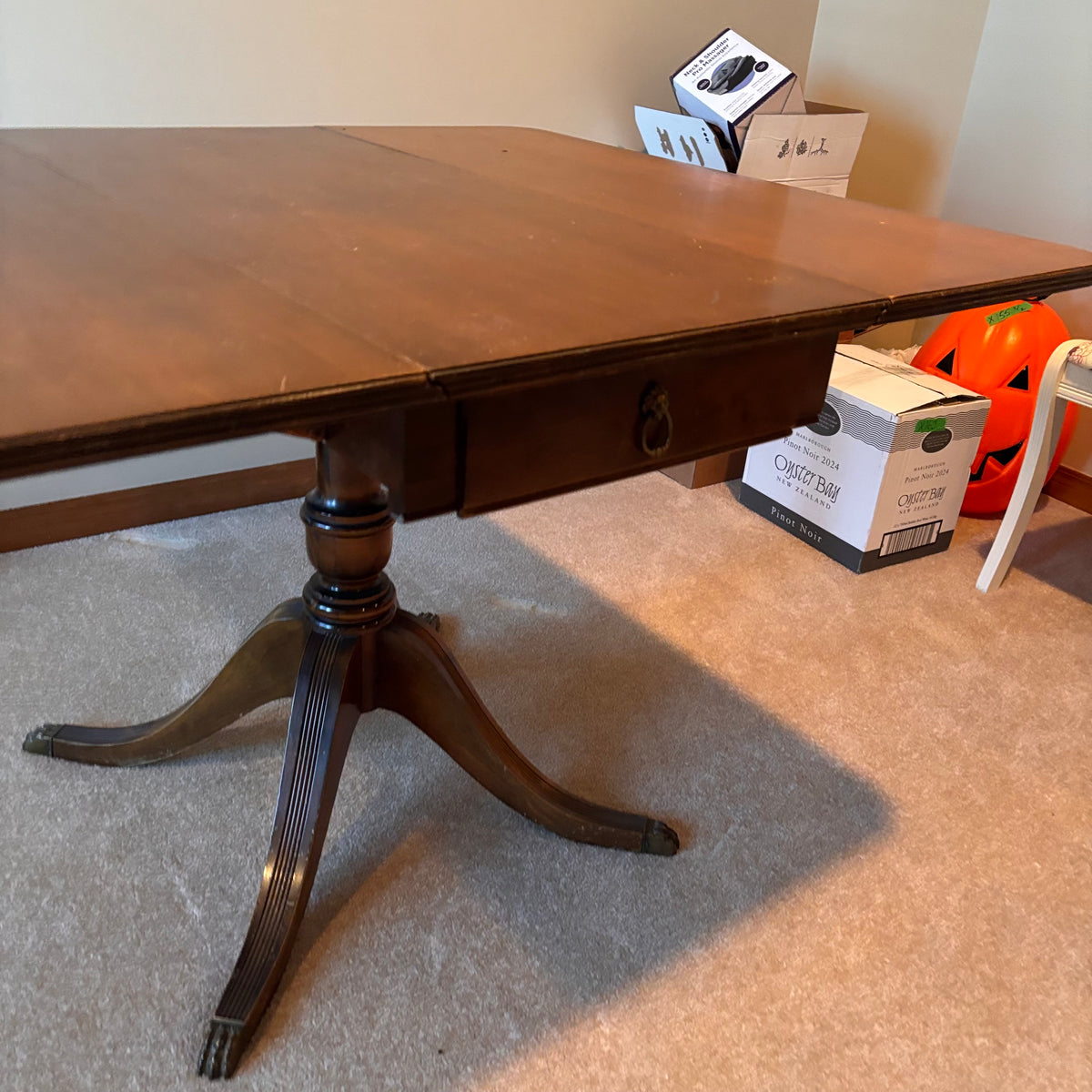 X238 Vintage Solid Wood Duncan Fyfe style Drop leaf dining table