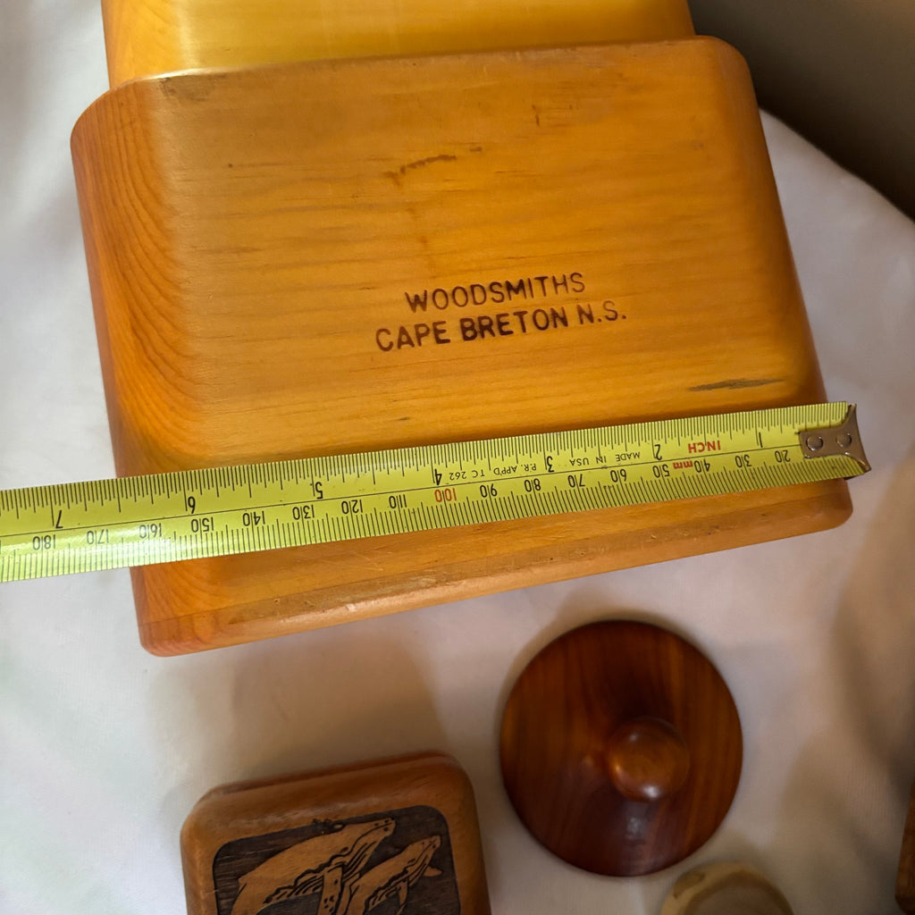 E134 Vintage wooden boxes grouping