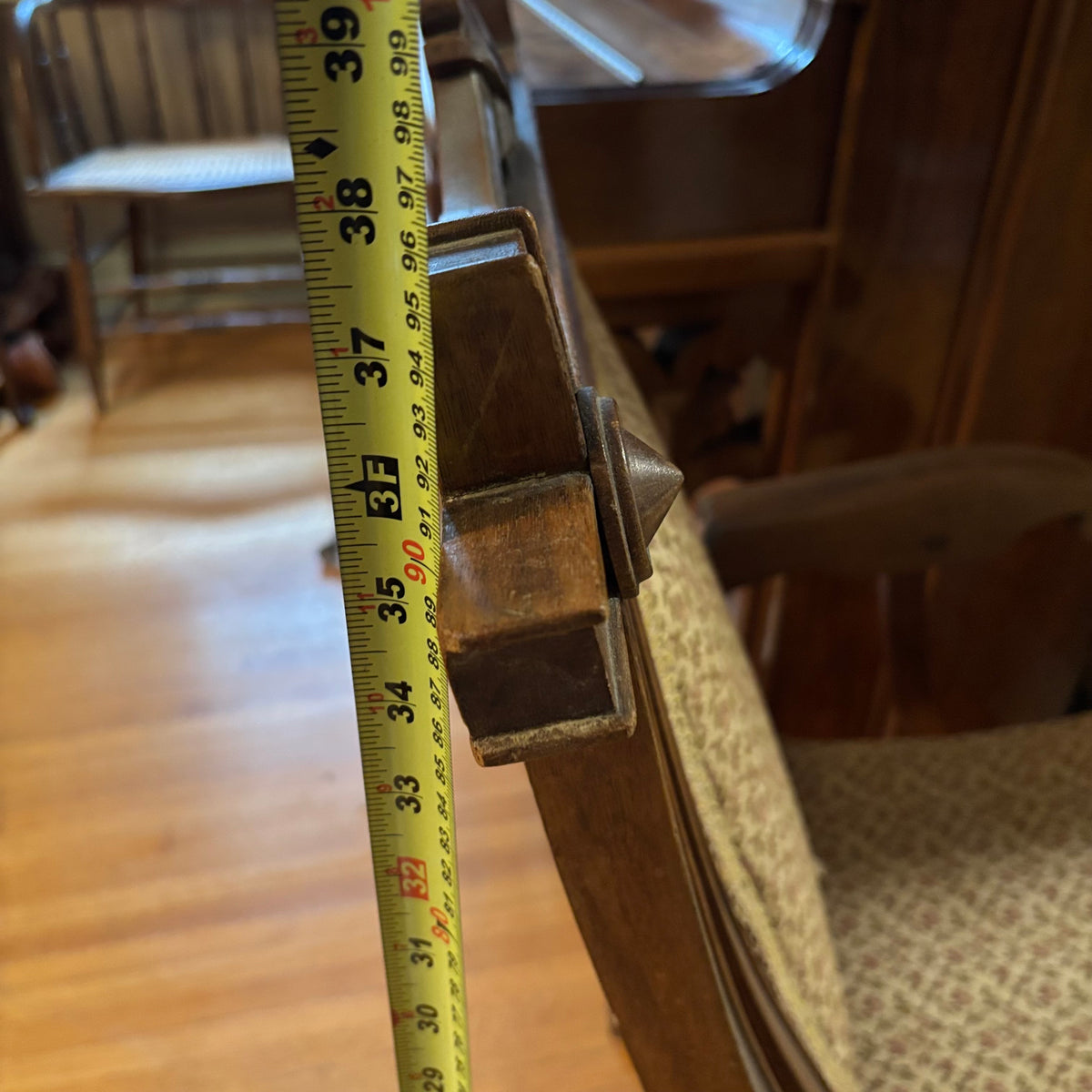 E123 Antique folding rocking chair