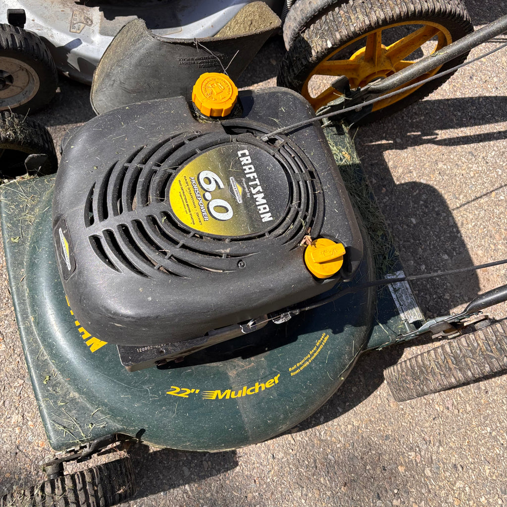 F433 2 As is Lawn mowers (do not start)