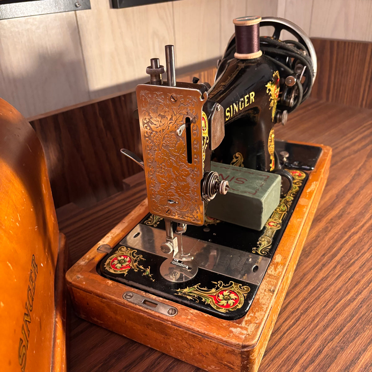 K400 Vintage singer sewing machine