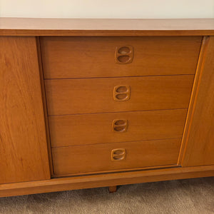 Mid Century Modern Teak Credenza - M305