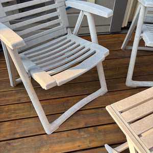 2 Plastic Patio Chairs and Side Table - M354
