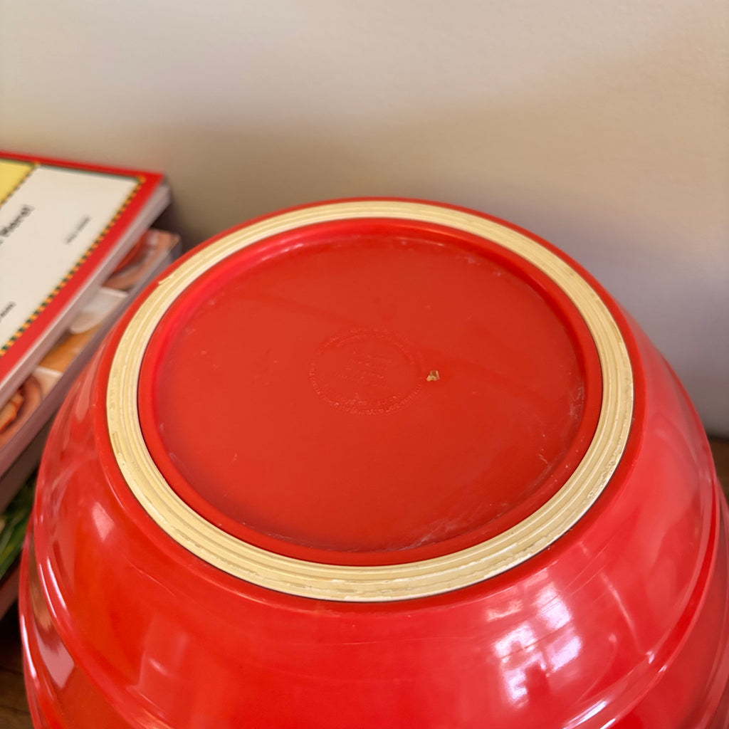 K300 Vintage Kitchen Grouping(Tupperware creamer and more)