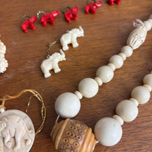 VINTAGE BONE/RESIN GROUPING (BRACELETS, PIPE AND MORE) - P344