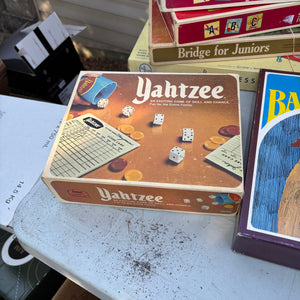 Vintage Games Grouping (Yahtzee and More) - R307