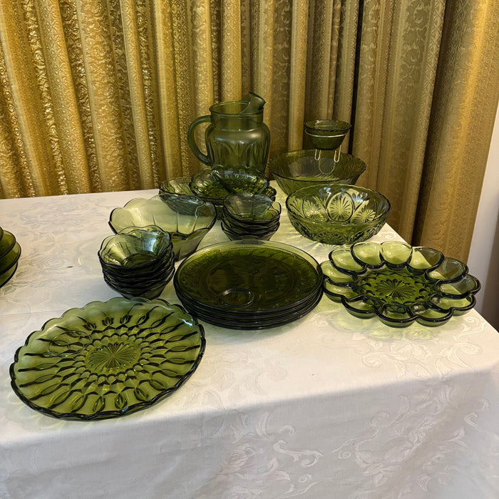 Vintage Dark Green Glassware Grouping - R516