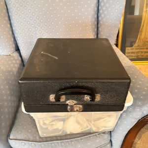 ANTIQUE SMITH CORONA PORTABLE TYPEWRITER - P143