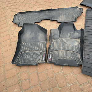 Vehicle Mats Grouping - O116