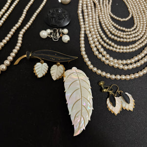 Vintage Jewelry Grouping - N304