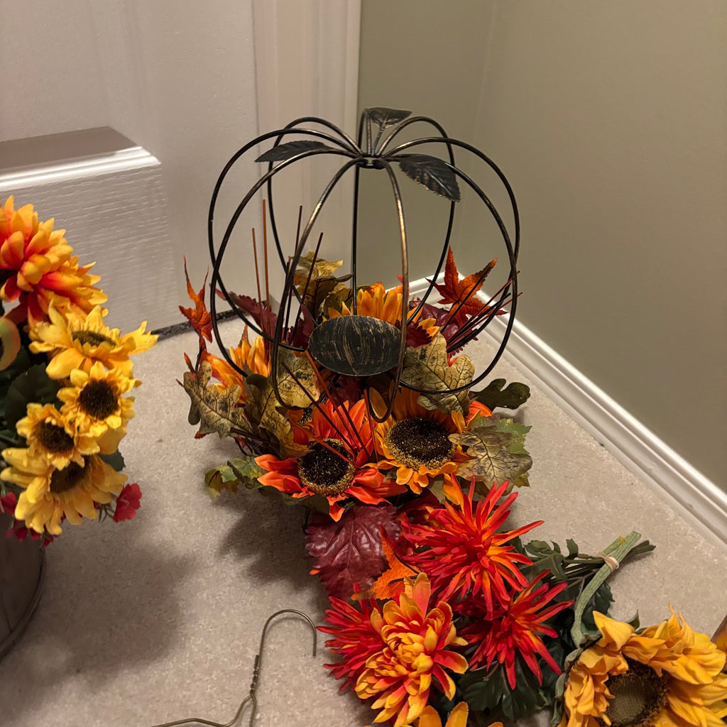 F844 Fall decor grouping (faux sunflowers and more)