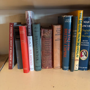 BOOKS GROUPING (BURKE'S PEERAGE & BARONETAGE AND MORE) - P217
