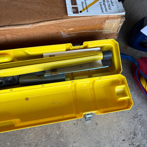 Garage Grouping (Heliflux Magnetic Locator and More) - M367