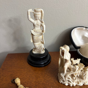 VINTAGE BONE/RESIN GROUPING (BRACELETS, PIPE AND MORE) - P344