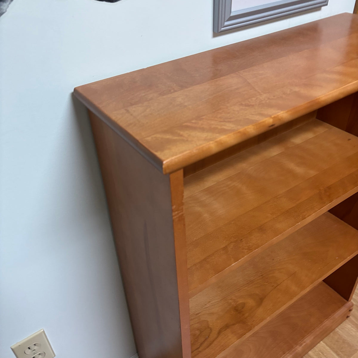 F179 Vintage solid wood book shelf
