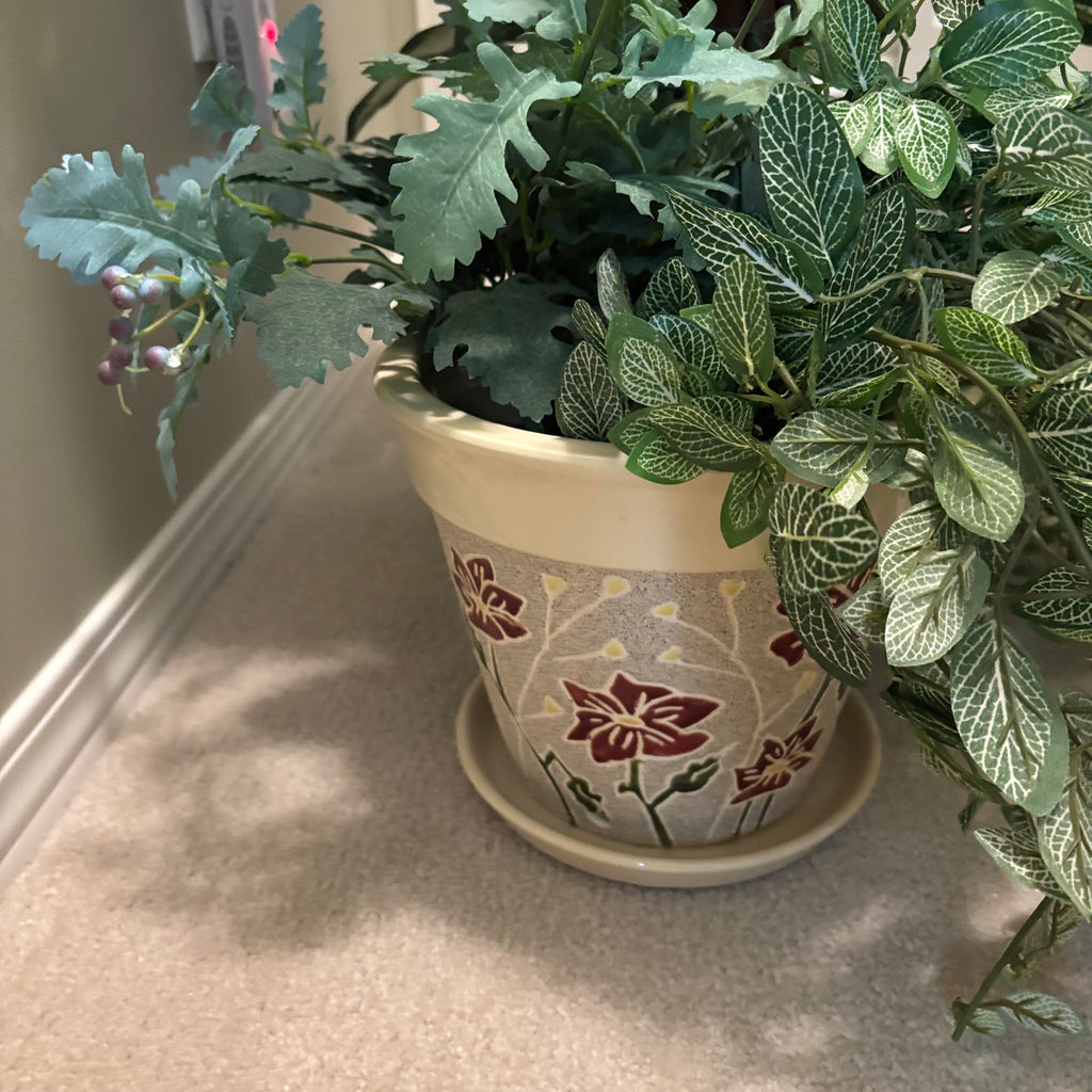 E852 Faux tree and faux greenery grouping