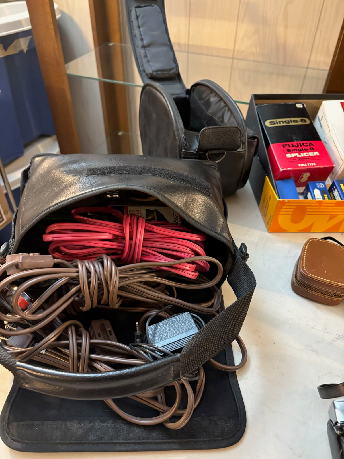 K511 Vintage cameras and more grouping