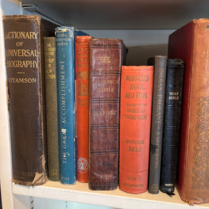 BOOKS GROUPING (BURKE'S PEERAGE & BARONETAGE AND MORE) - P217