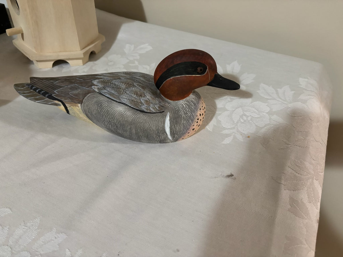 Y210 Vintage grouping (Wooden sandpiper and more)