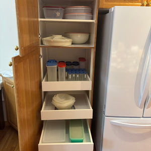 B407 Vintage Tupperware Grouping (Bowls with Lids and More)