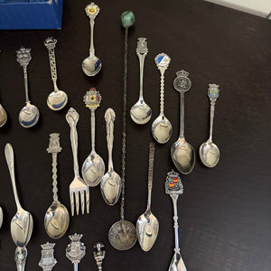 Vintage Collector Spoons Grouping - N308