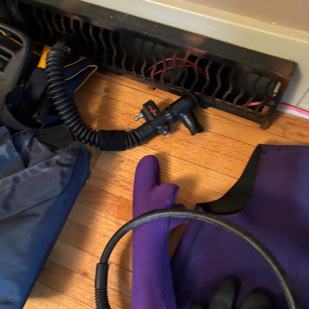 E107 Untested diving equipment