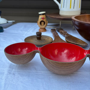 Vintage Kitchen Grouping (Wooden Bowls and More) - R396