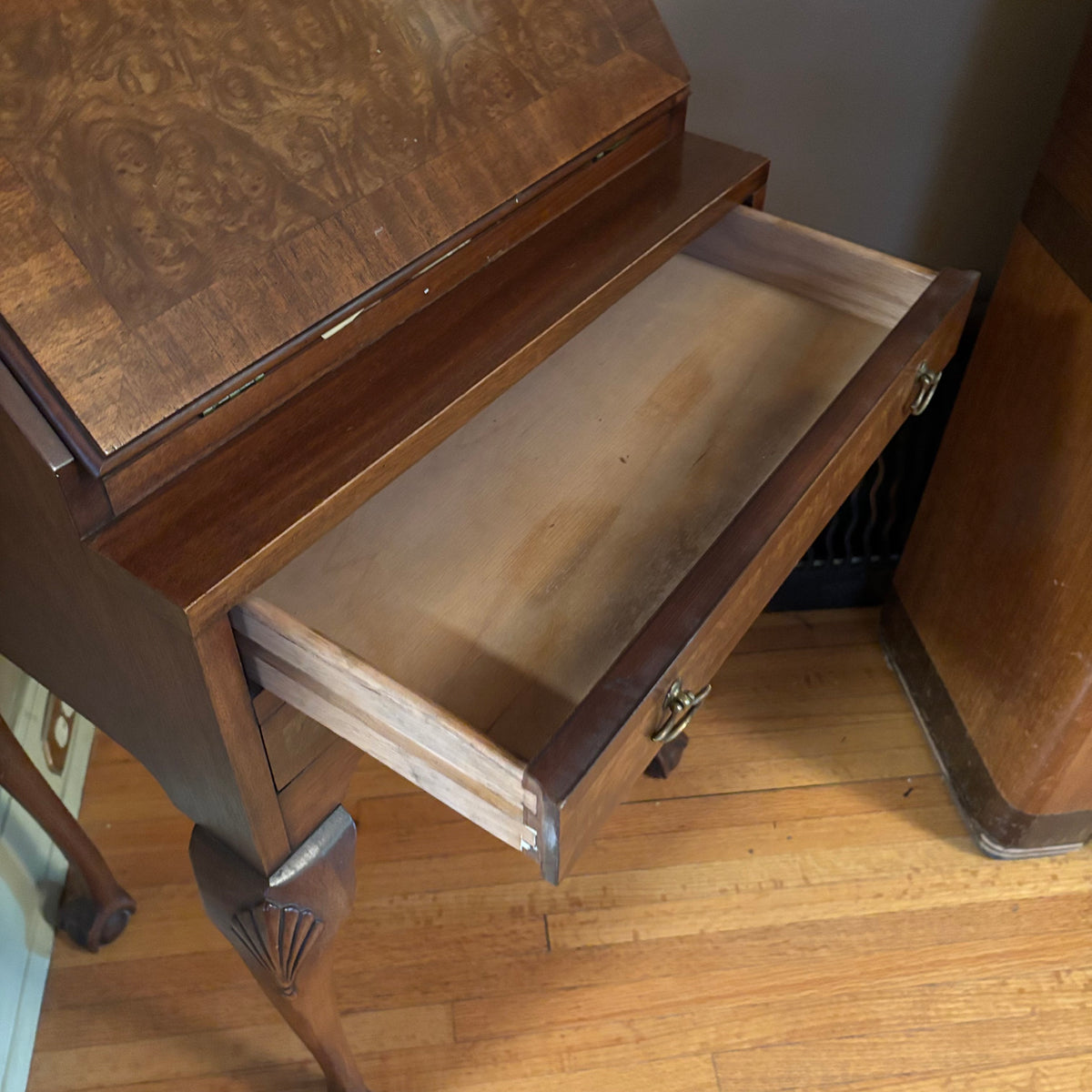 E115 Antique solid wood secretary desk (36" x 20" x 13")