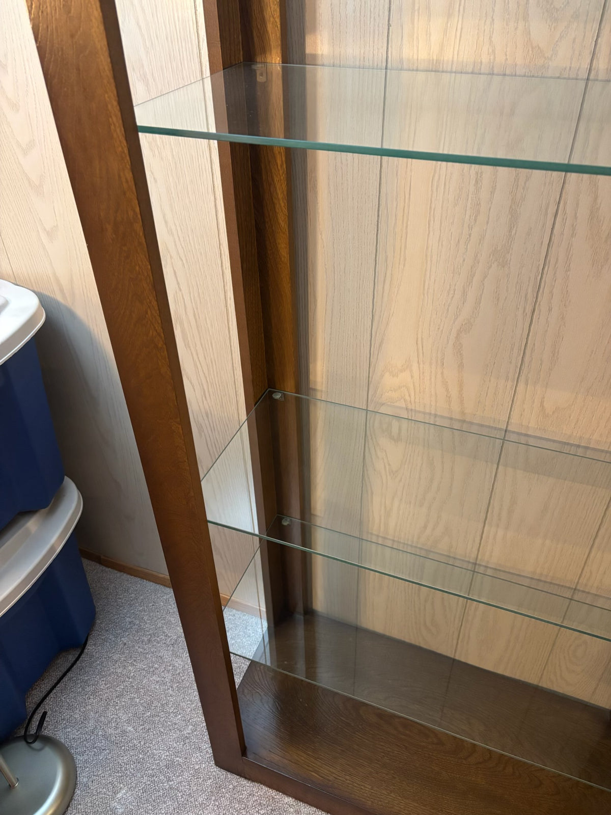 K509B Solid wood display cabinet with glass shelves