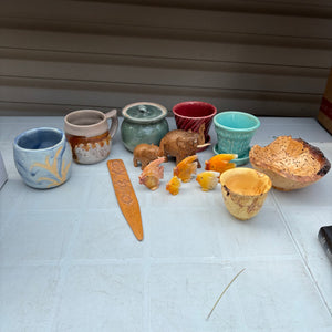 Small Pots and More Grouping - R424