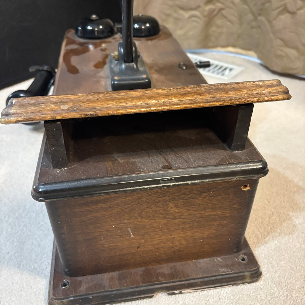 Y159 Antique Wooden Wall Phone