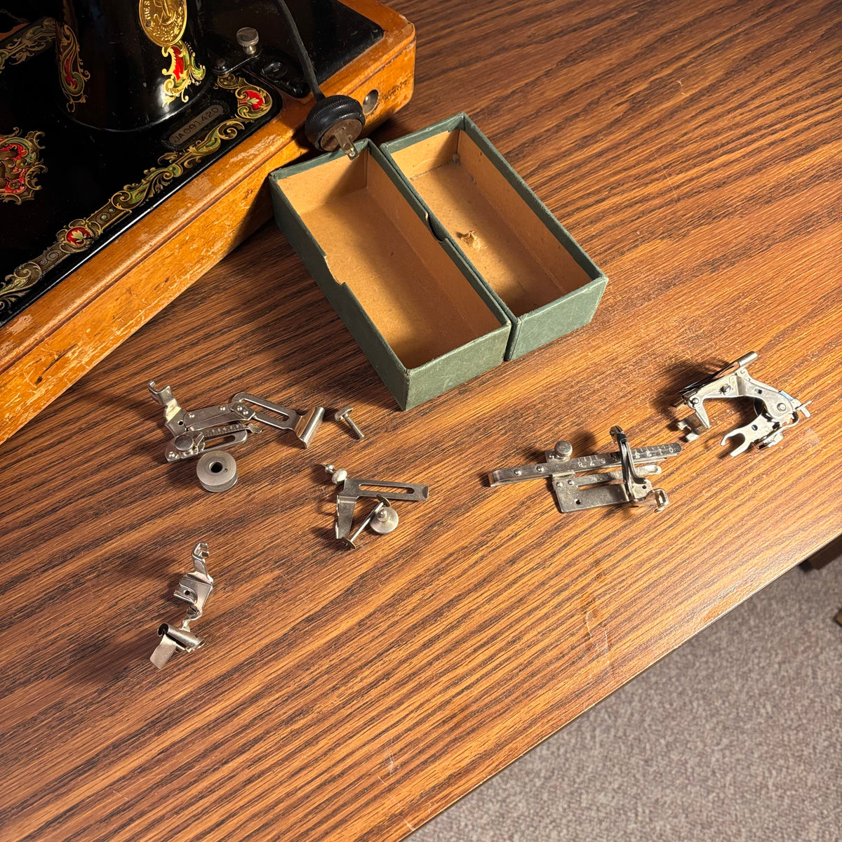 K400 Vintage singer sewing machine